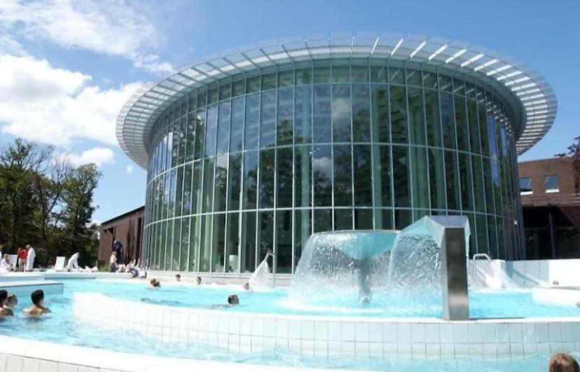 Aux Pieds Des Thermes Spa Exterior foto